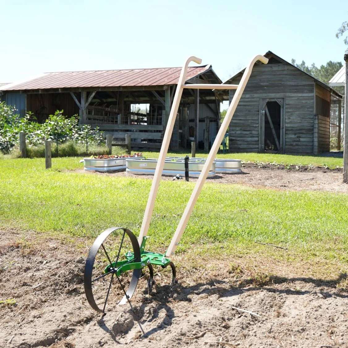 Single Wheel Hoe - Image 2